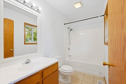 410 Camelia Drive, Clayton, WI 54004