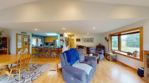 54732 110th Street, Wells, MN 56097