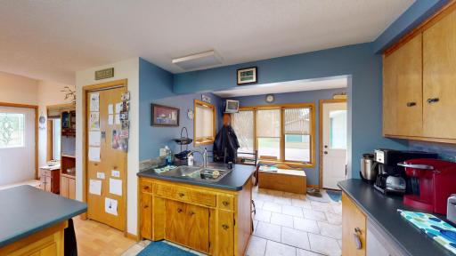 54732 110th Street, Wells, MN 56097