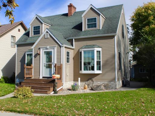 820 Horace Avenue N, Thief River Falls, MN 56701