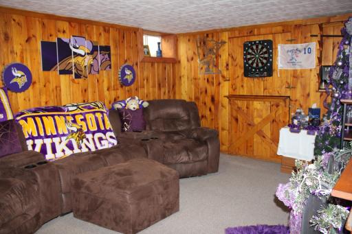 820 Horace Avenue N, Thief River Falls, MN 56701