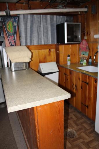 820 Horace Avenue N, Thief River Falls, MN 56701