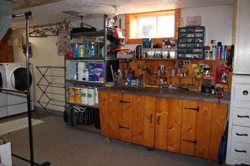 820 Horace Avenue N, Thief River Falls, MN 56701