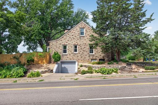 1100 Montana Avenue W, Saint Paul, MN 55108