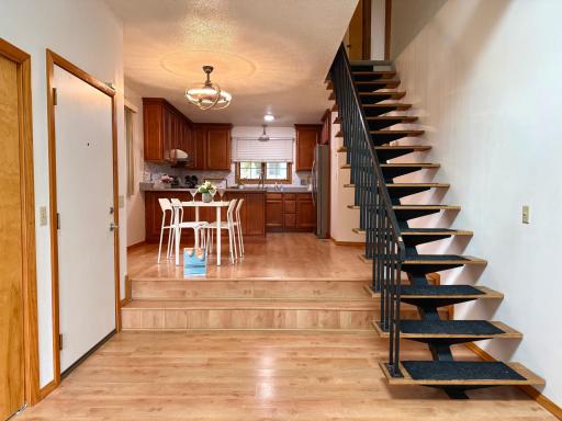 2023 Parkside Drive, Saint Paul, MN 55119