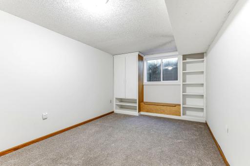 762 Elrene Court, Eagan, MN 55123