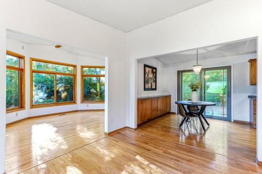 762 Elrene Court, Eagan, MN 55123