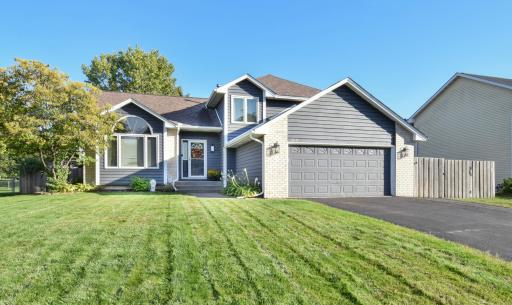 13171 Zion Street NW, Coon Rapids, MN 55448
