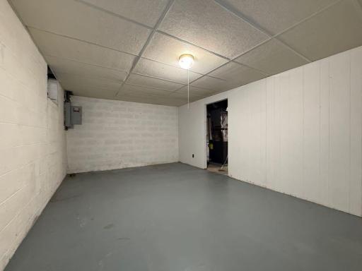 7608 Hampshire Avenue N, Brooklyn Park, MN 55428