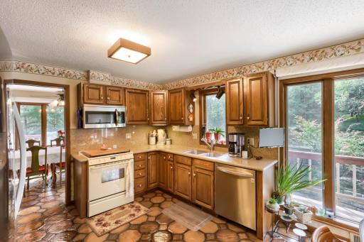9900 Primrose Avenue N, Stillwater, MN 55082
