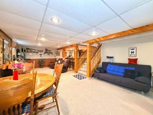 514 4th Avenue SE, Stewartville, MN 55976