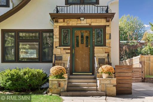 4934 Garfield Avenue, Minneapolis, MN 55419