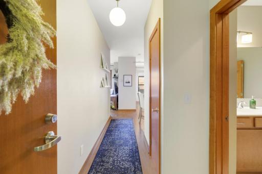 15 E Franklin Avenue, 208, Minneapolis, MN 55404