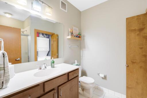 15 E Franklin Avenue, 208, Minneapolis, MN 55404