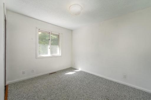 1701 Quail Roost Drive, North Mankato, MN 56003