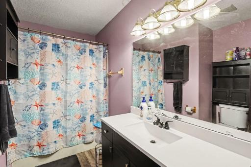 7850 Grinnell Court E, Lakeville, MN 55044