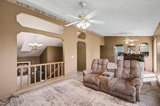 7850 Grinnell Court E, Lakeville, MN 55044