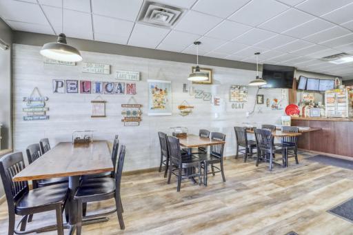 41 N Broadway, Pelican Rapids, MN 56572