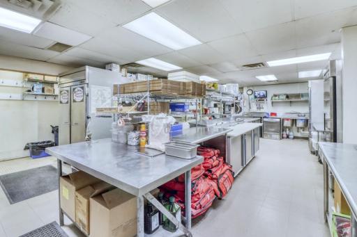 41 N Broadway, Pelican Rapids, MN 56572