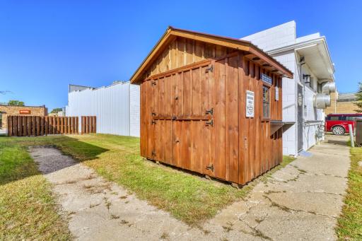 41 N Broadway, Pelican Rapids, MN 56572