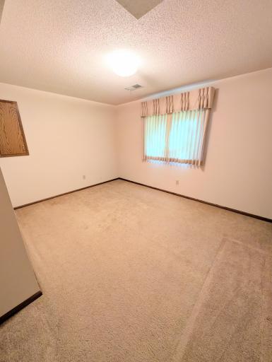1928 Linda Lane, Saint Cloud, MN 56301