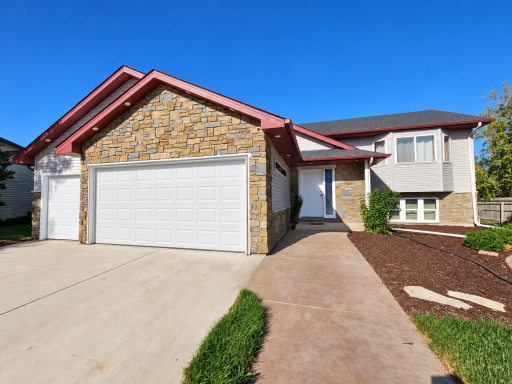 Photo for 111 Hill Street, Montrose, MN 55363 - listing #7149957 Welcome Home to 111 Hill Street! Note the stone exterior!