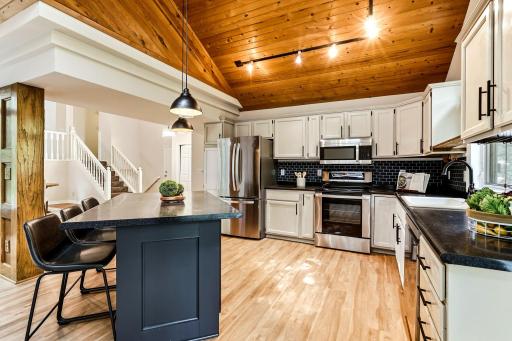 4785 Mayelin Avenue NE, Saint Michael, MN 55376