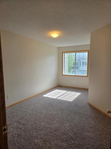 2387 Eagle Trace Lane, Woodbury, MN 55129