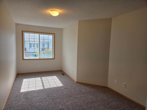 2387 Eagle Trace Lane, Woodbury, MN 55129