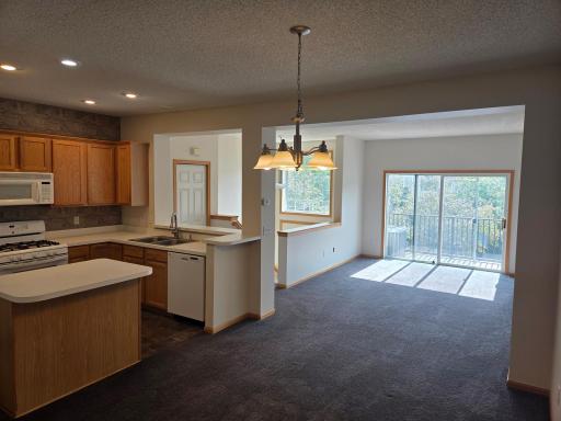 2387 Eagle Trace Lane, Woodbury, MN 55129