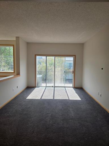 2387 Eagle Trace Lane, Woodbury, MN 55129
