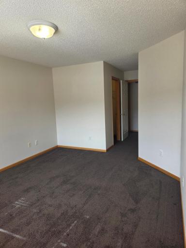2387 Eagle Trace Lane, Woodbury, MN 55129