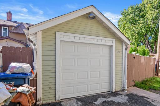 4151 Snelling Avenue, Minneapolis, MN 55406