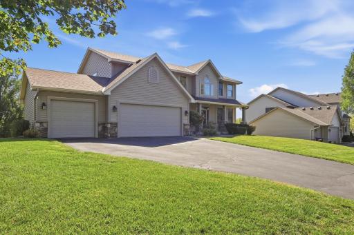 18344 Lake Forest Drive, Lakeville, MN 55044