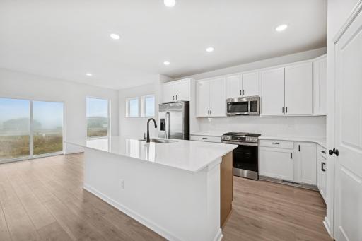 1646 Tyrone Drive, Shakopee, MN 55379