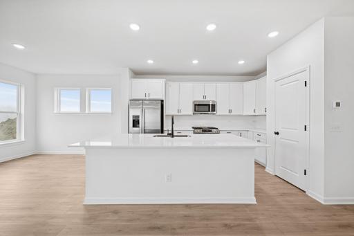 1646 Tyrone Drive, Shakopee, MN 55379