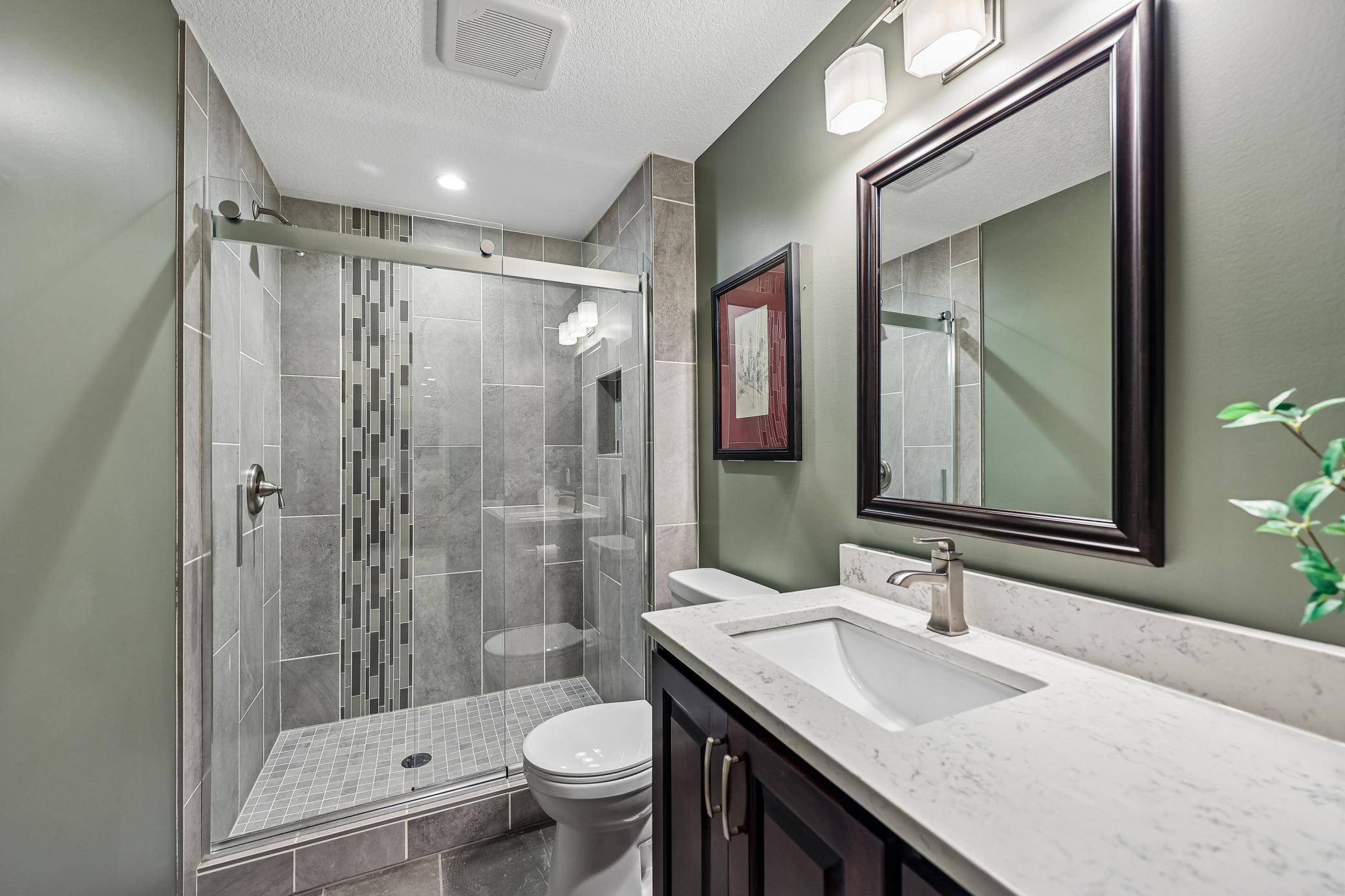 Downstairs - Bathroom.jpg