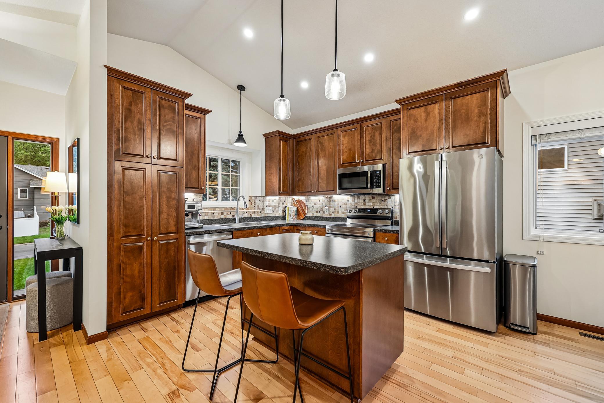 Upstairs - Kitchen (2).jpg
