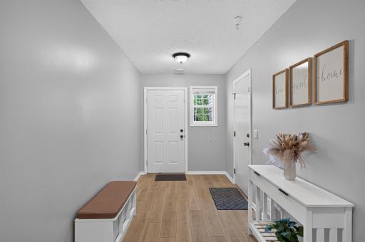 17679 Hackberry Court, Eden Prairie, MN 55347
