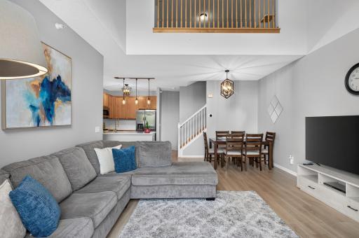 17679 Hackberry Court, Eden Prairie, MN 55347