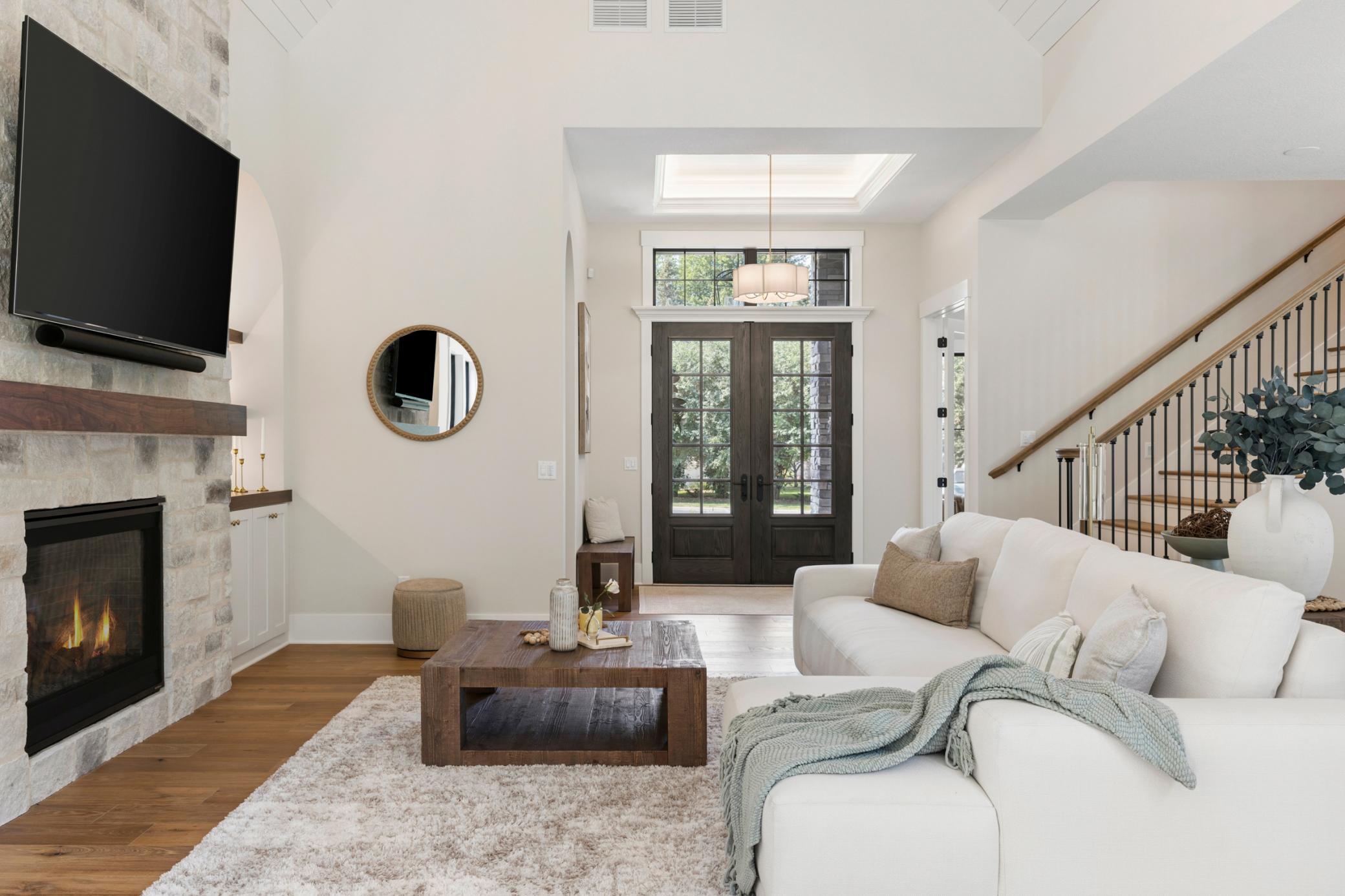Great Room & Foyer