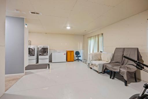 1007 Alexander Court, Montrose, MN 55363