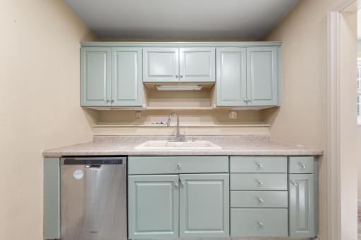 1803 2nd Avenue SW, Austin, MN 55912