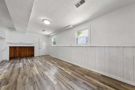 1803 2nd Avenue SW, Austin, MN 55912