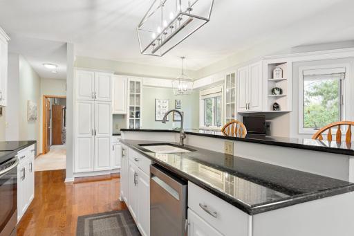 1565 Dell Place, Owatonna, MN 55060