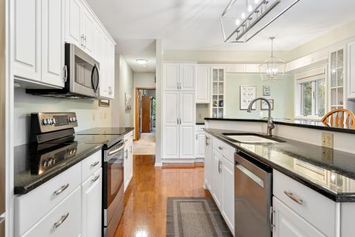 1565 Dell Place, Owatonna, MN 55060