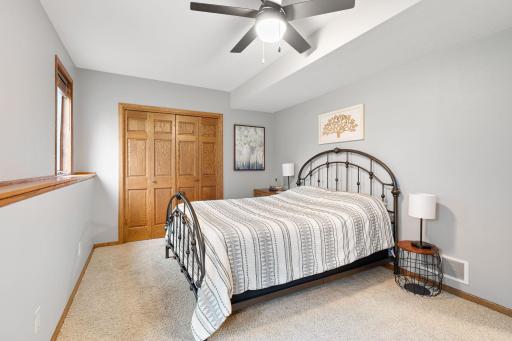 1565 Dell Place, Owatonna, MN 55060