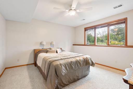 1565 Dell Place, Owatonna, MN 55060