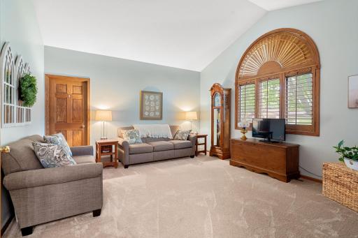 1565 Dell Place, Owatonna, MN 55060