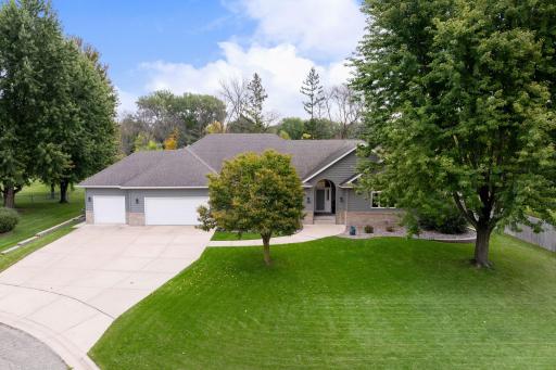 1565 Dell Place, Owatonna, MN 55060